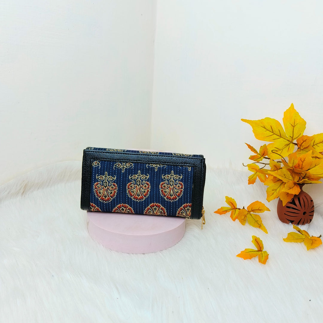 Handmade Wallets Dual Zip Blue with Sandal Anthemoin Prints