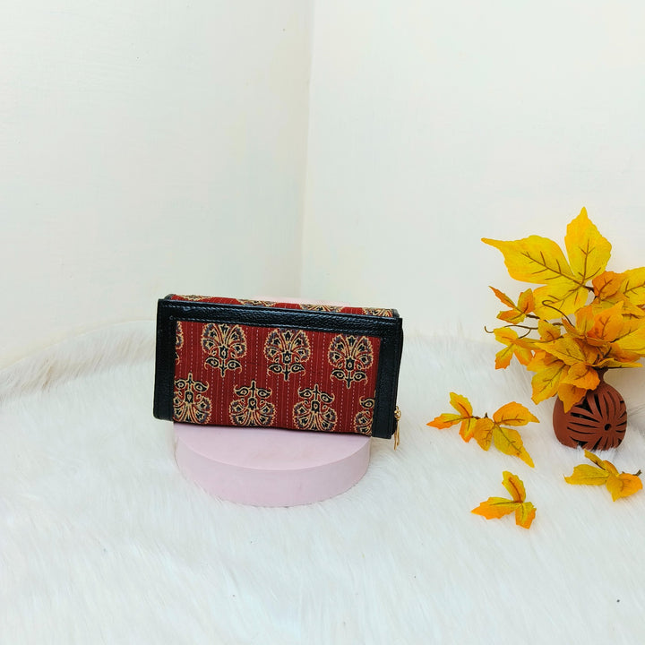 Handmade Wallets Dual Zip Red with Anthemoin Prints Design