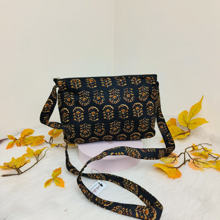 Bristlefront Everyday sling Black with Sandal Floral Prints