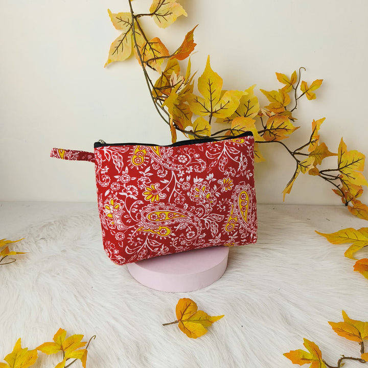Ghunghroo pouch - Red With Parsley print