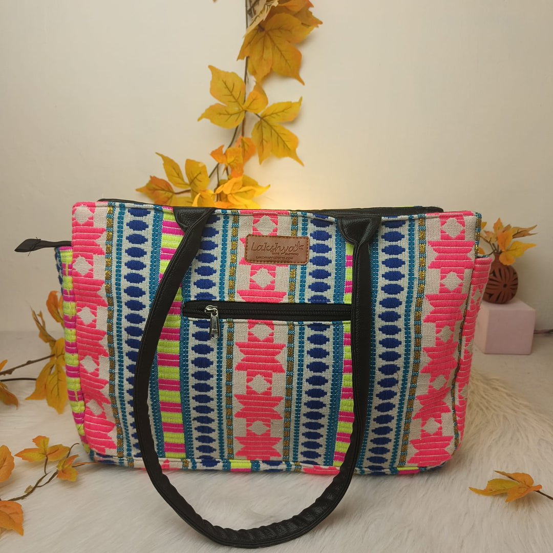 Chic Laptop Totes Pink with Blue Colour Prints