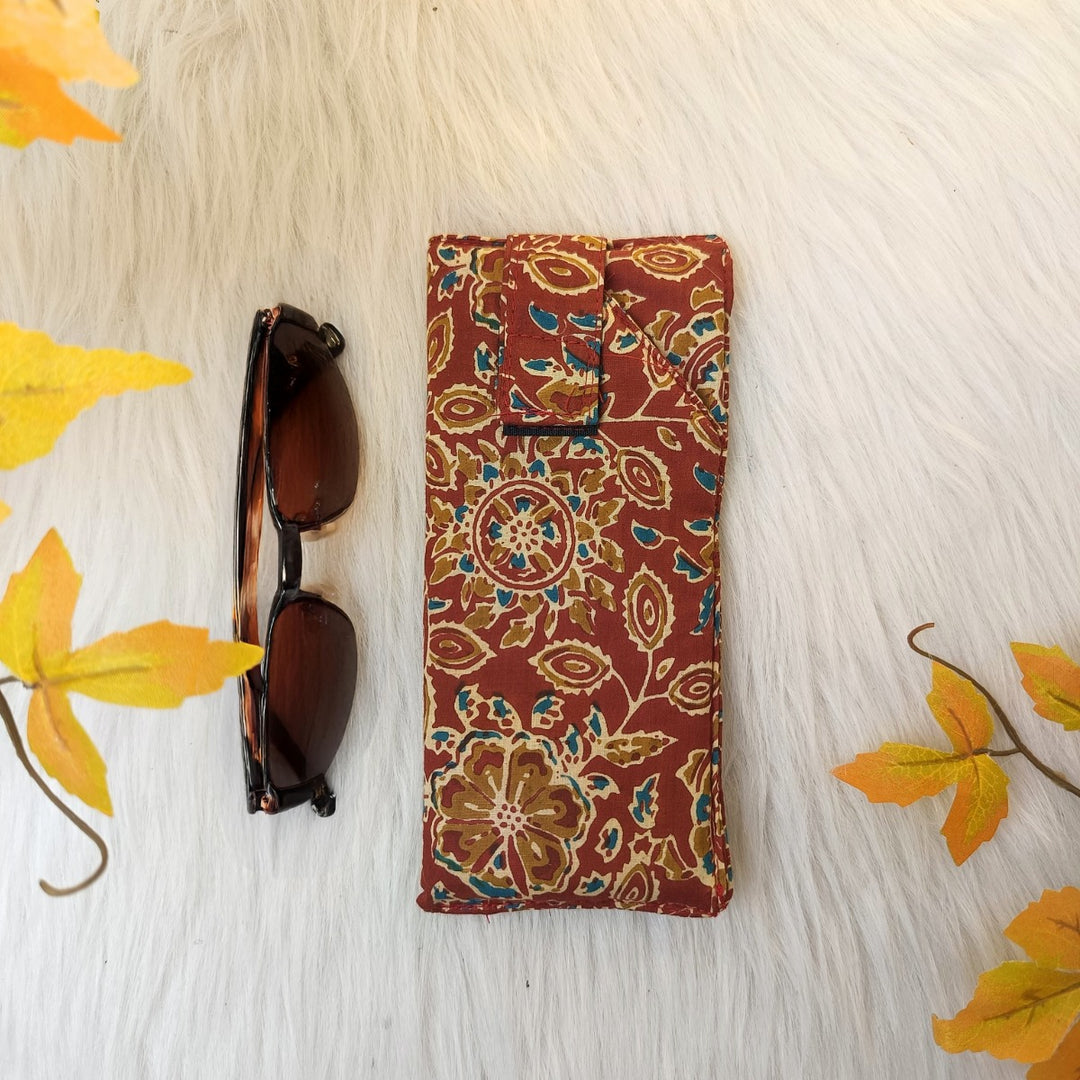 Sunglass Pouch Mustered Botanical Design