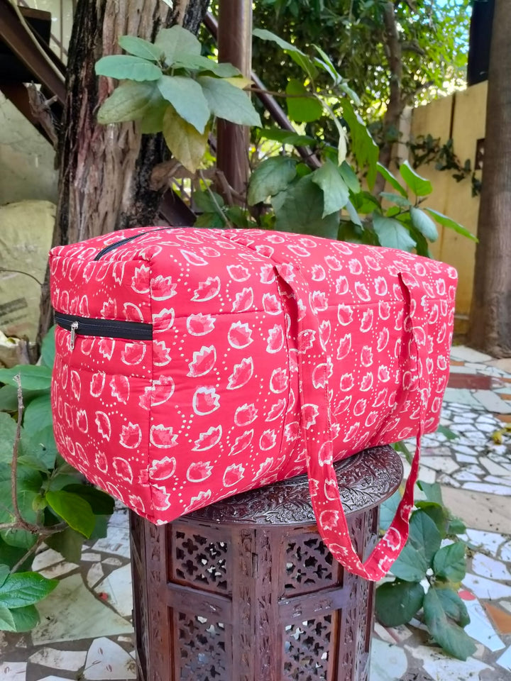 Rectangle Travel Bag Bright Red Floral