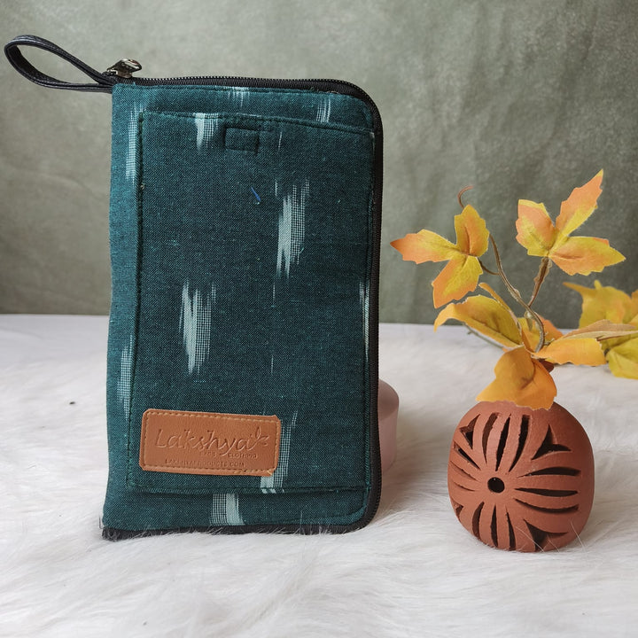 Utility Wallets Bottle Green Ikat