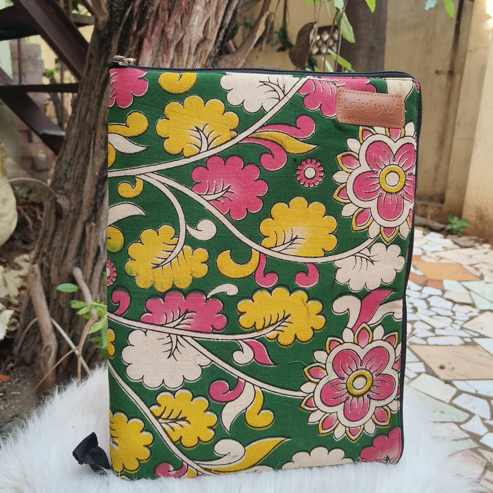 Lap and Doc Station Green Kalamkari