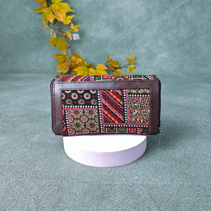 Handmade Wallets Dual Zip Suzaani Prints